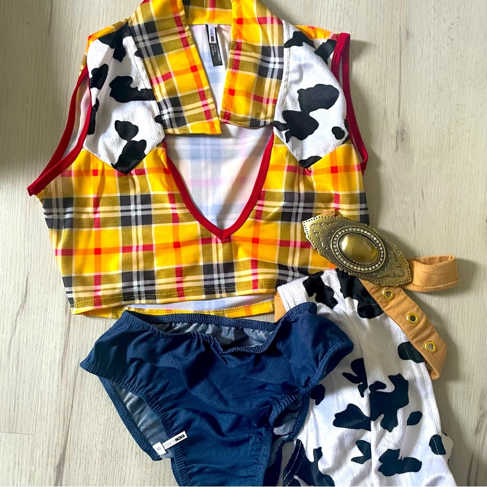 Toy story cowgirl Halloween costume